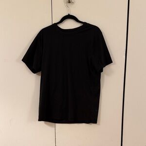 lululemon athletica Classic Black Tee